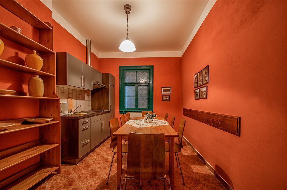 Hotel Zur Henne Naumburg  Ngoại thất bức ảnh
