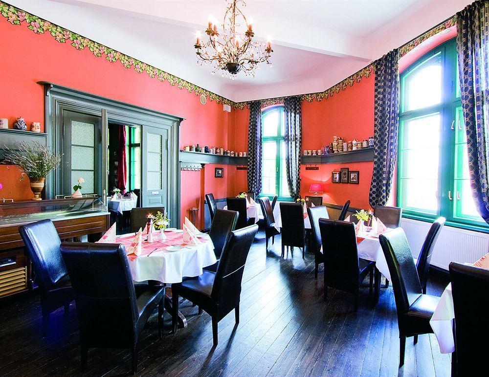 Hotel Zur Henne Naumburg  Ngoại thất bức ảnh