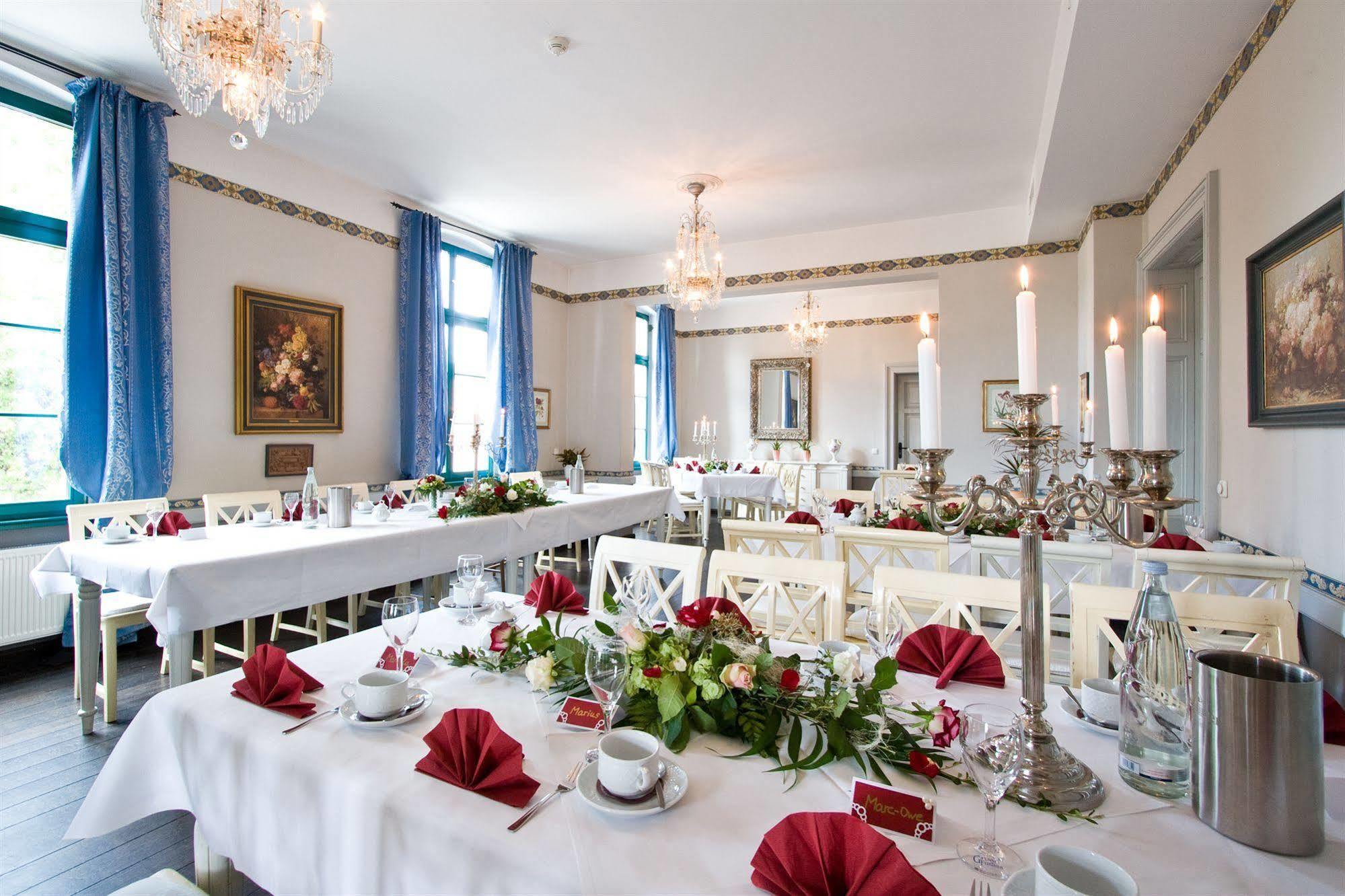 Hotel Zur Henne Naumburg  Ngoại thất bức ảnh