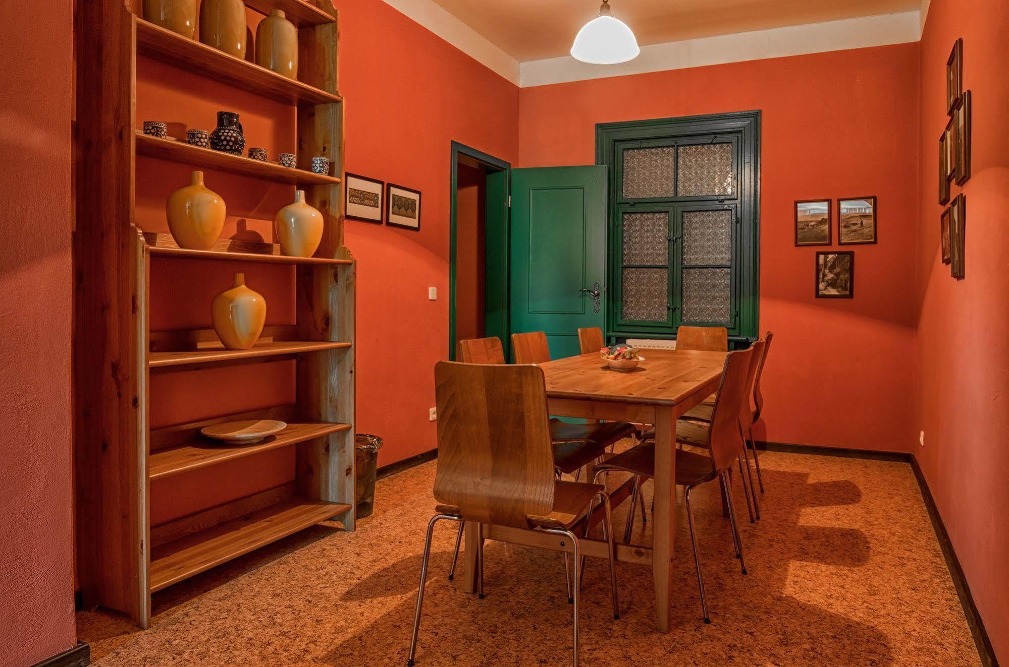 Hotel Zur Henne Naumburg  Ngoại thất bức ảnh